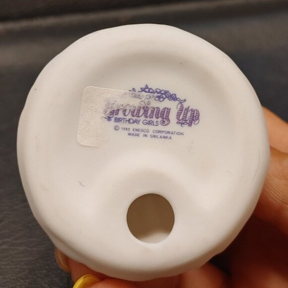 Enesco Growing Up Girls “Age 5” Porcelain Figurine - Picture 5 of 6